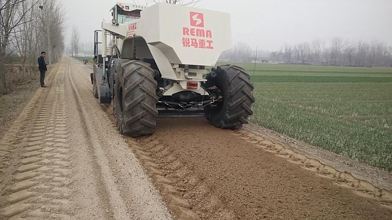 RZ580，荷澤灰土路基冷再生
