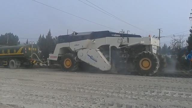 RZ2300B，安陽水穩(wěn)冷再生